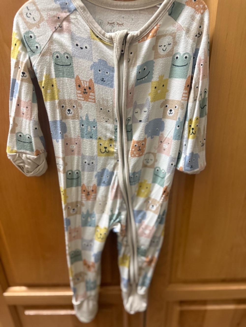 Little sleepies zippy